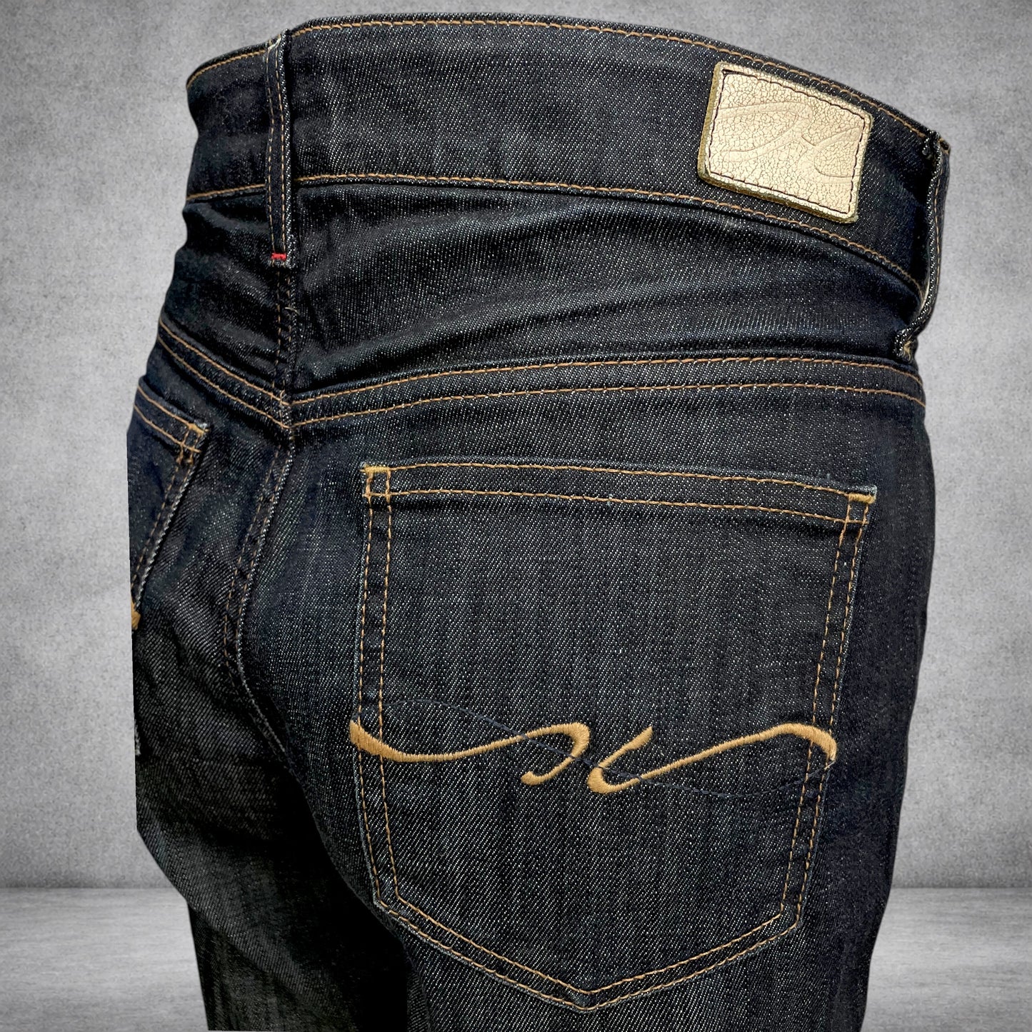 Tommy Hilfiger Vintage Dark Blue Straight Jeans
