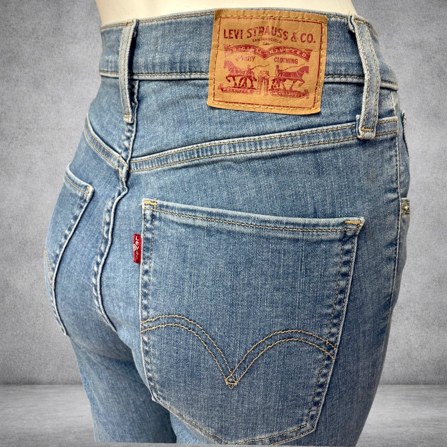 Levi's Vintage Blue Jeans – Mile High Super Skinny