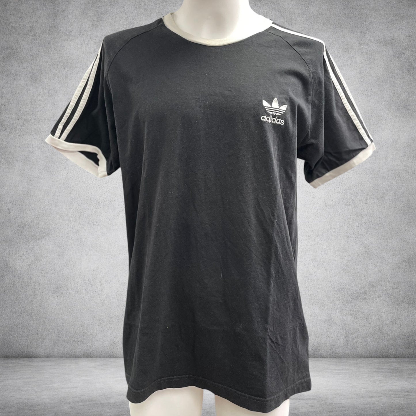 tricou adidas 